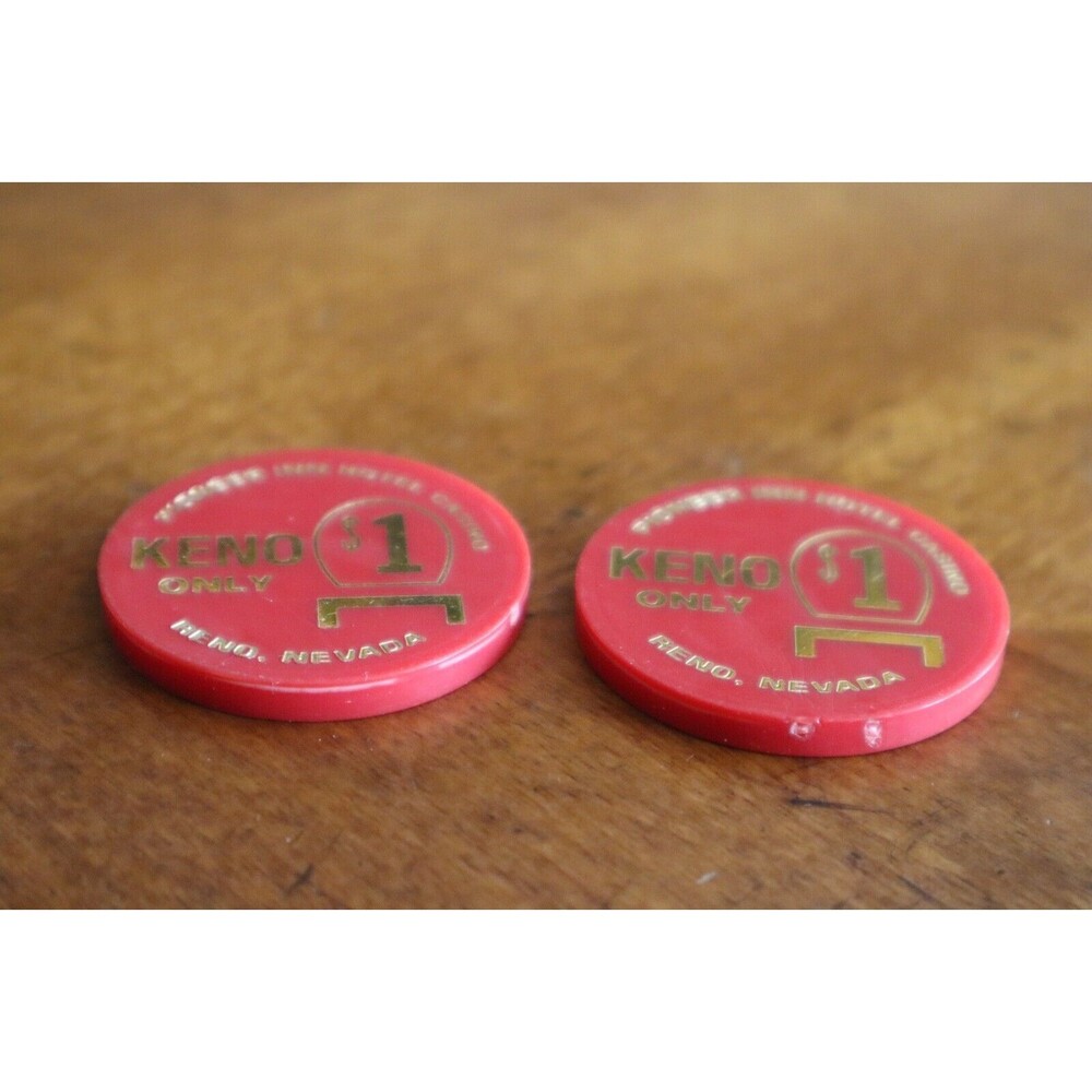 Lot of 2x Pioneer Inn Hotel Casino Reno Nevada 1 Dollar Keno Gaming Chip Token - Picture 3 of 7